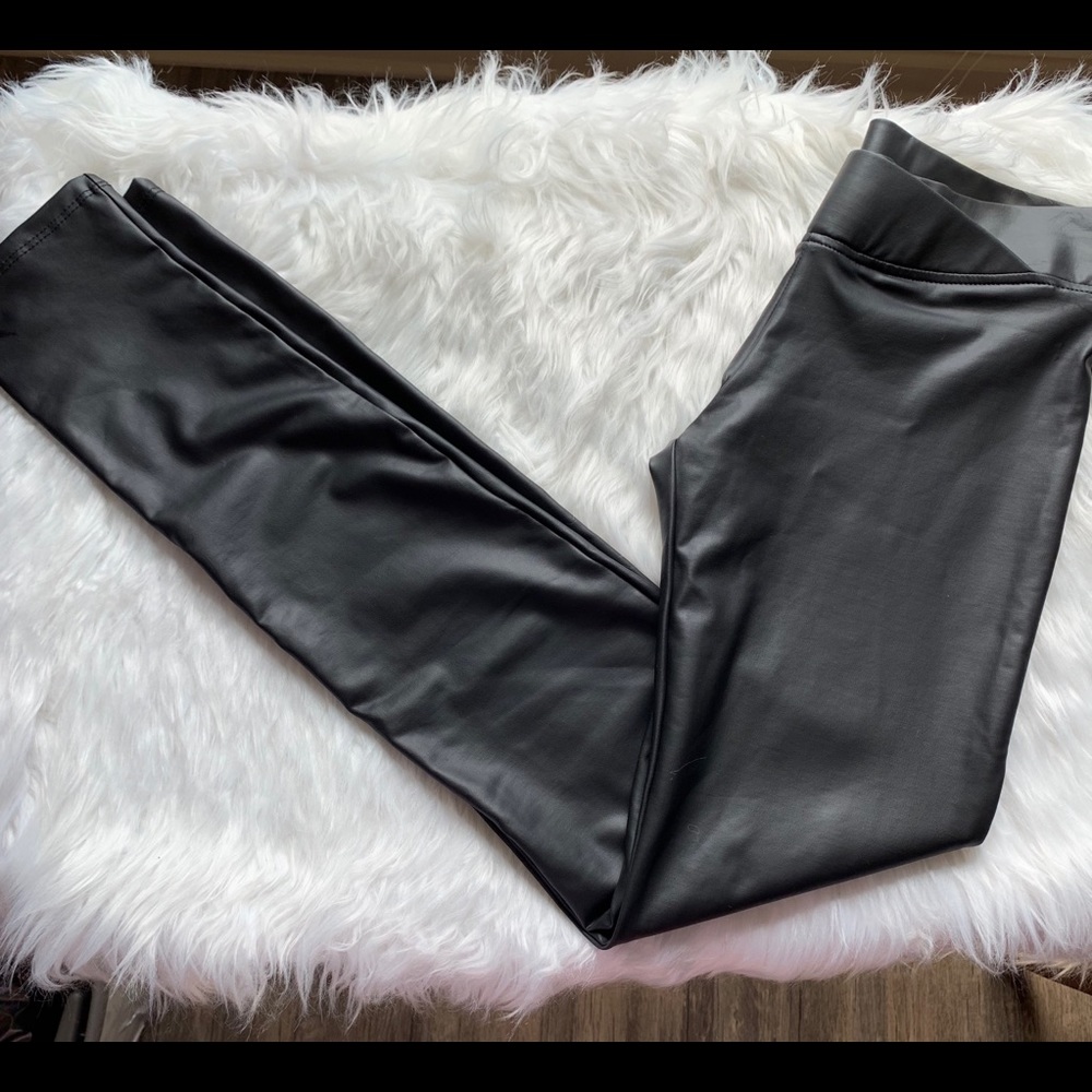 Black Vizio Faux Leather Leggings(Sold)